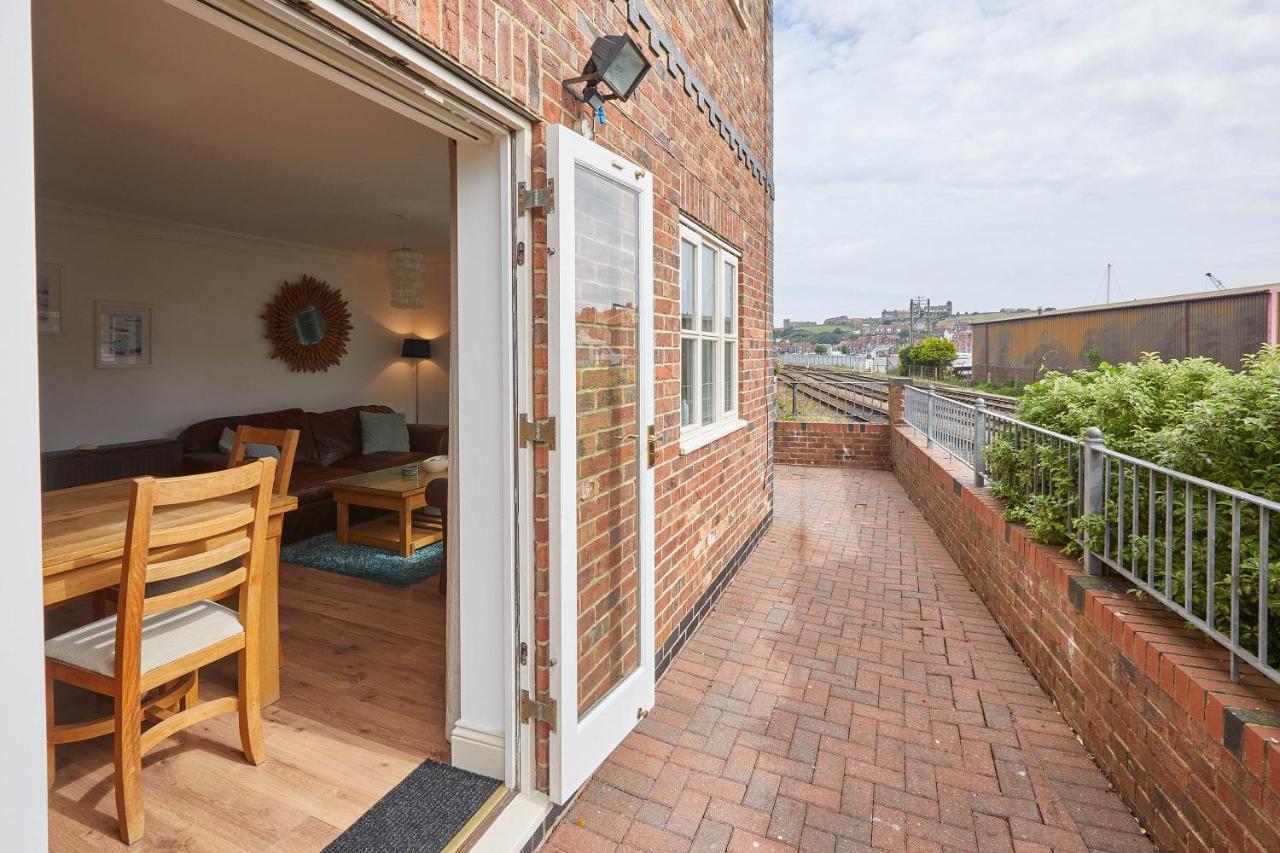 Host & Stay - The Railway Retreat Whitby Eksteriør bilde